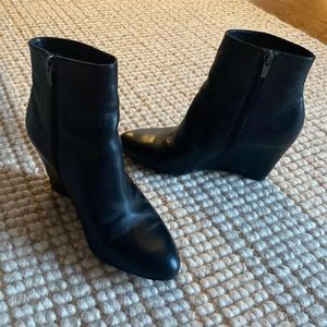 Black leather wedge booties  by Via  Spiga
